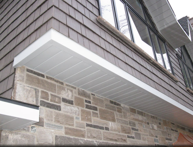 Up close view of overhang at back before trough.